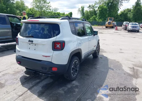 2017 Jeep Renegade Trailhawk 4X4 from USA, damaged, VIN ZACCJBCB8HPF33898